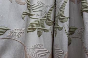 Draperie flori verzi